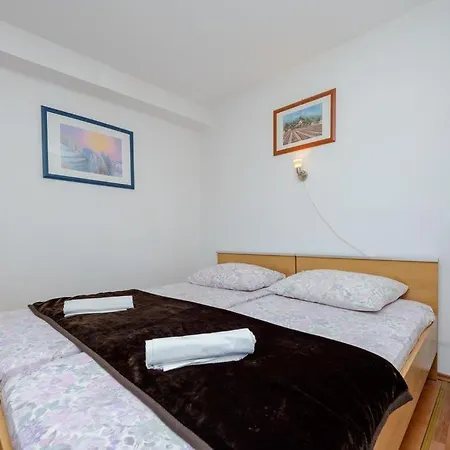 In With Sea View, Balcony, Air Conditioning, Wifi *