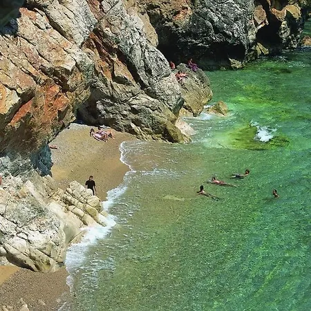 아파트 In With Sea View, Balcony, Air Conditioning, Wifi *