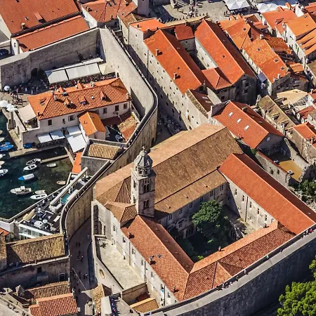 아파트 In With Sea View, Balcony, Air Conditioning, Wifi *