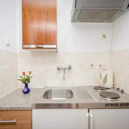 In With Sea View, Balcony, Air Conditioning, Wifi 챠브타트